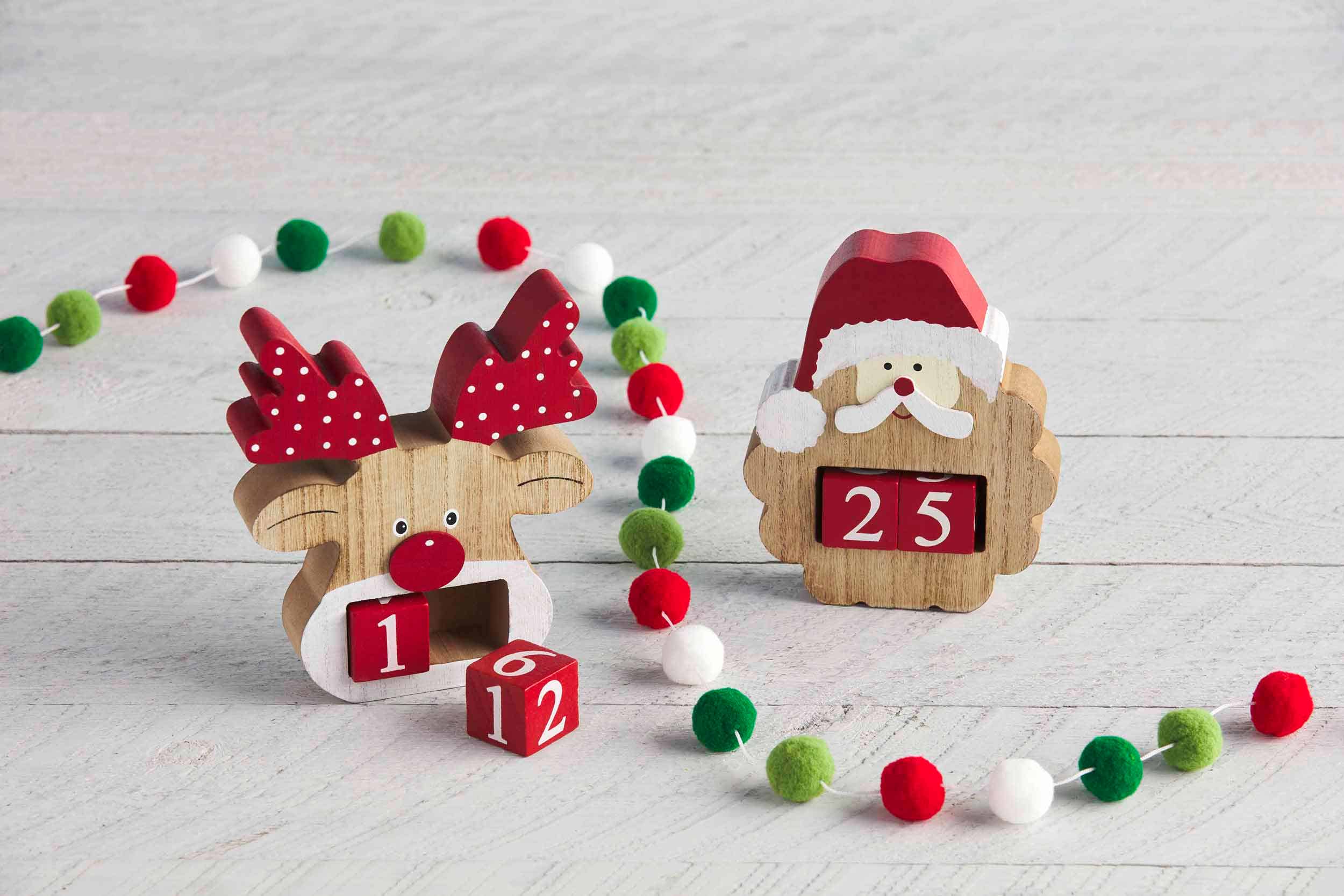 Santa/Reindeer Christmas Countdown Blocks